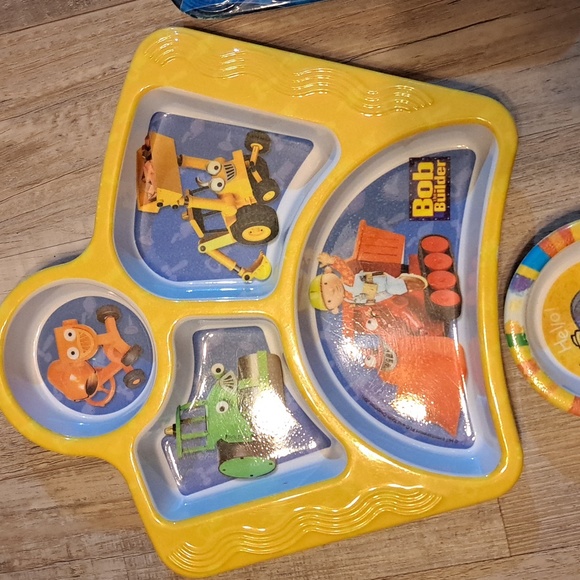 Lot of 6 KID Plates DORA EXPLORER, BOB THE BULDER, T-REX, WINNIE POOH, SPIDERMAN - Picture 2 of 7